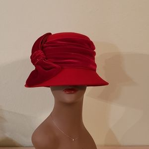 X Setmar Velvet Hat